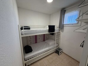Room - Studio cabin with sea view - 4 guests (Le Barcarès)