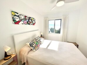 2 bedrooms - Canyelles Apartment: Private Parking, BBQ, Terrace, Near Beach (Roses)