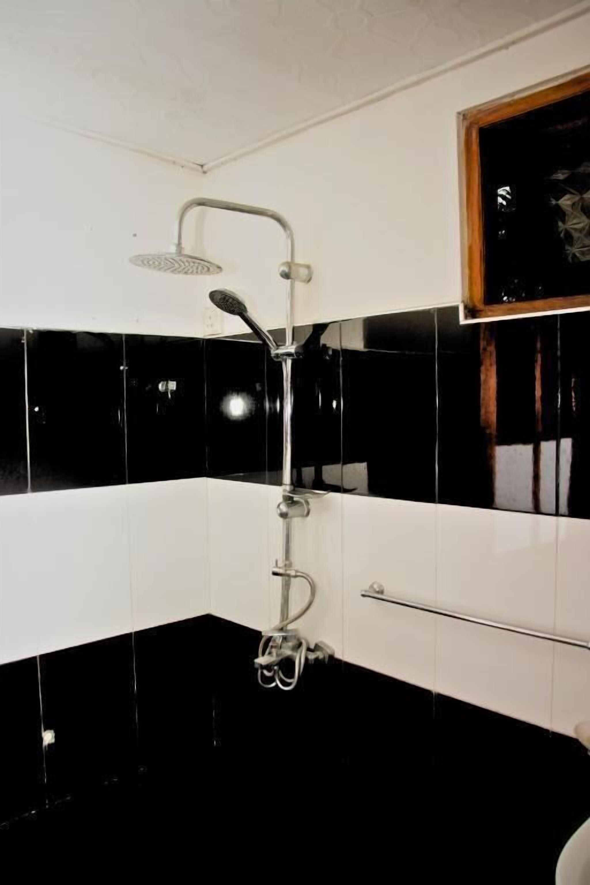 Doppelzimmer, Bergblick | Badezimmer