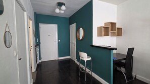 Interior - 50 meters from the beach and the Promenade des Anglais. (Nice)