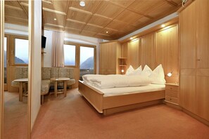 3 bedrooms, WiFi, bed sheets - Rundblick 4 – Ideal for couples with breathtaking mountain scenery (Schruns-Tschagguns)