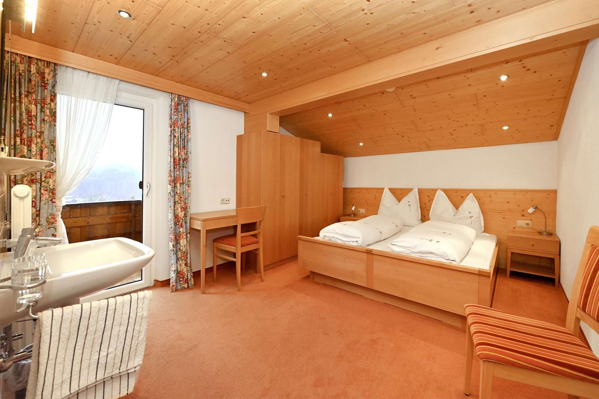 3 Schlafzimmer, WLAN, Bettwäsche