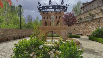 Enceinte de lâhĂ©bergement