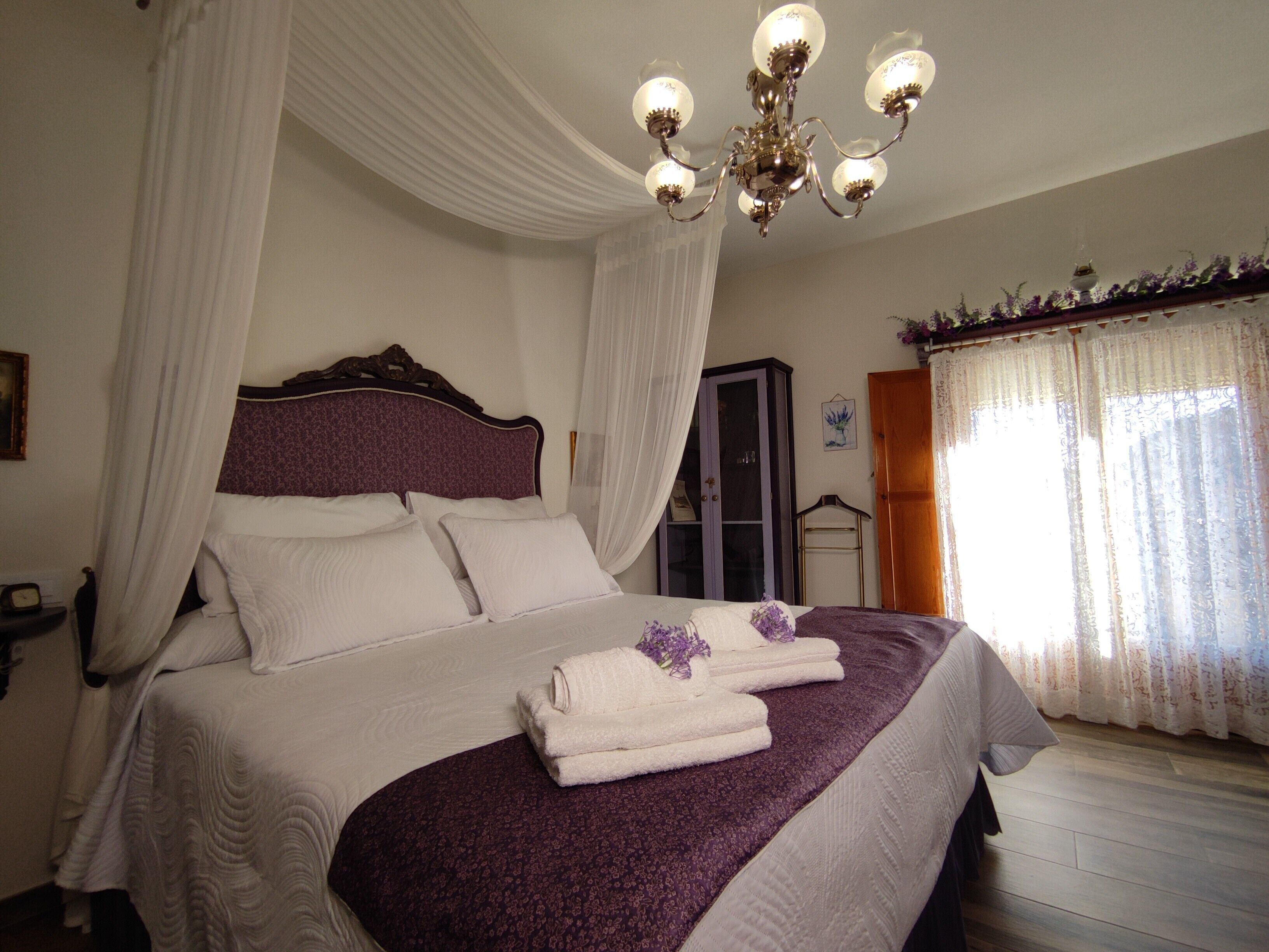 3 dormitorios, tabla de planchar con plancha, wifi y ropa de cama