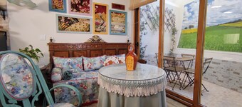 Breathe, Unwind, and Feel at Aromas de Siempre