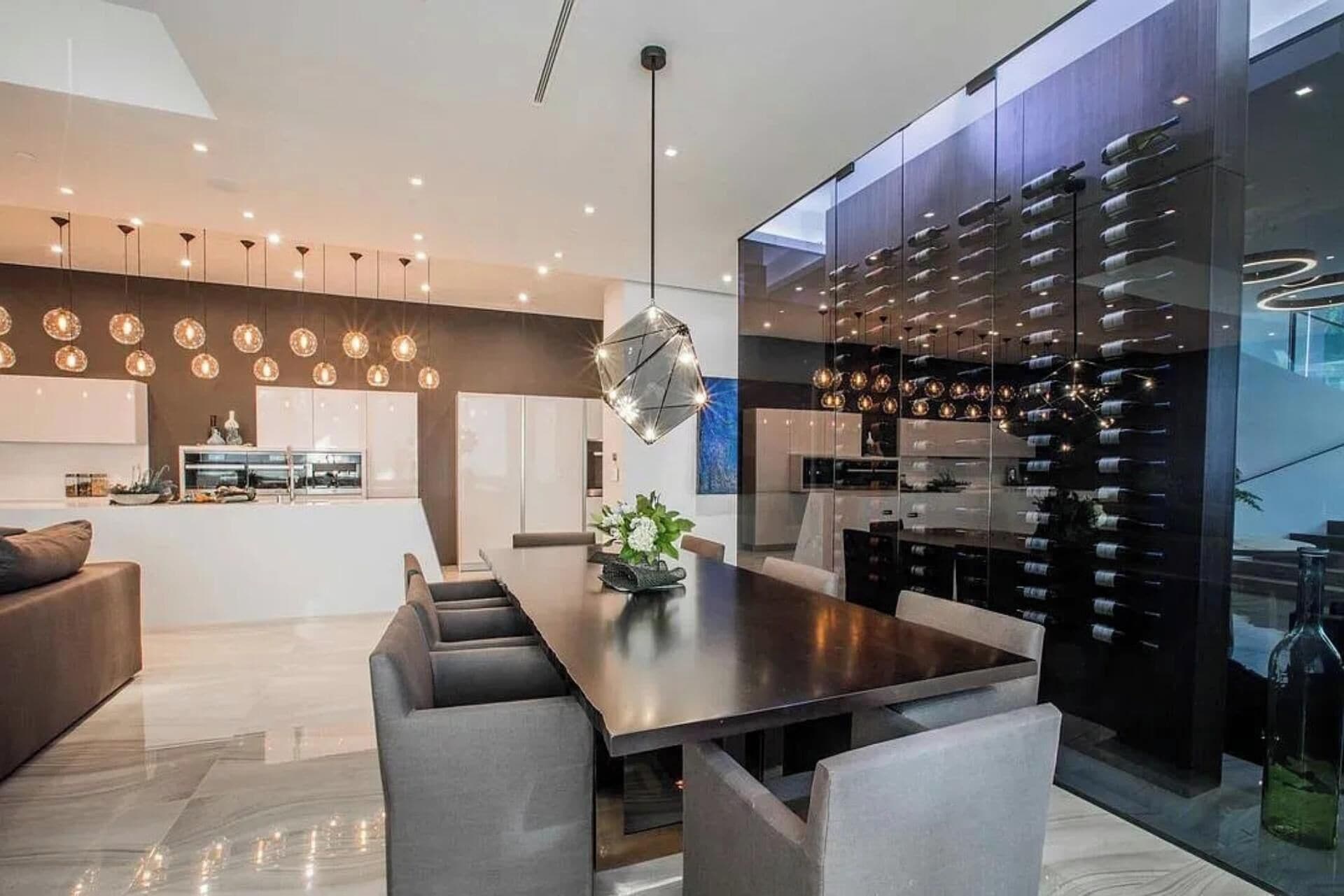 Casa superluxo, várias camas, acesso à piscina, vista para a piscina (Bowmont Glass Estate) | Opções para refeição