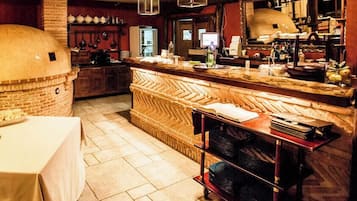 Bar (in der Unterkunft)