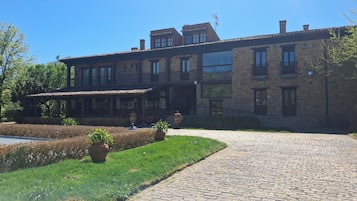 Fachada del alojamiento