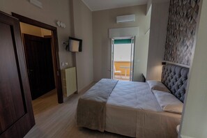 Habitación clásica doble | Escritorio y wifi gratis