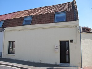 Exterior - Vrbo Property (Templemars)