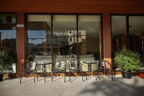 Chambre, 1 chambre, fumeurs | Restauration extérieure