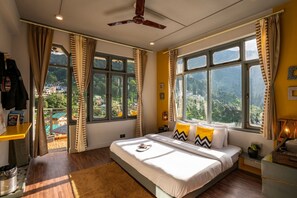 Standard-Doppelzimmer, Balkon, Talblick