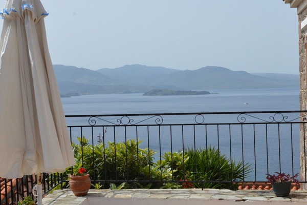 Studio, Balcony, Sea View | Property grounds