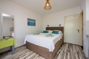 Room - Studio for 2 with balcony and stunning sea view (Dramalj)