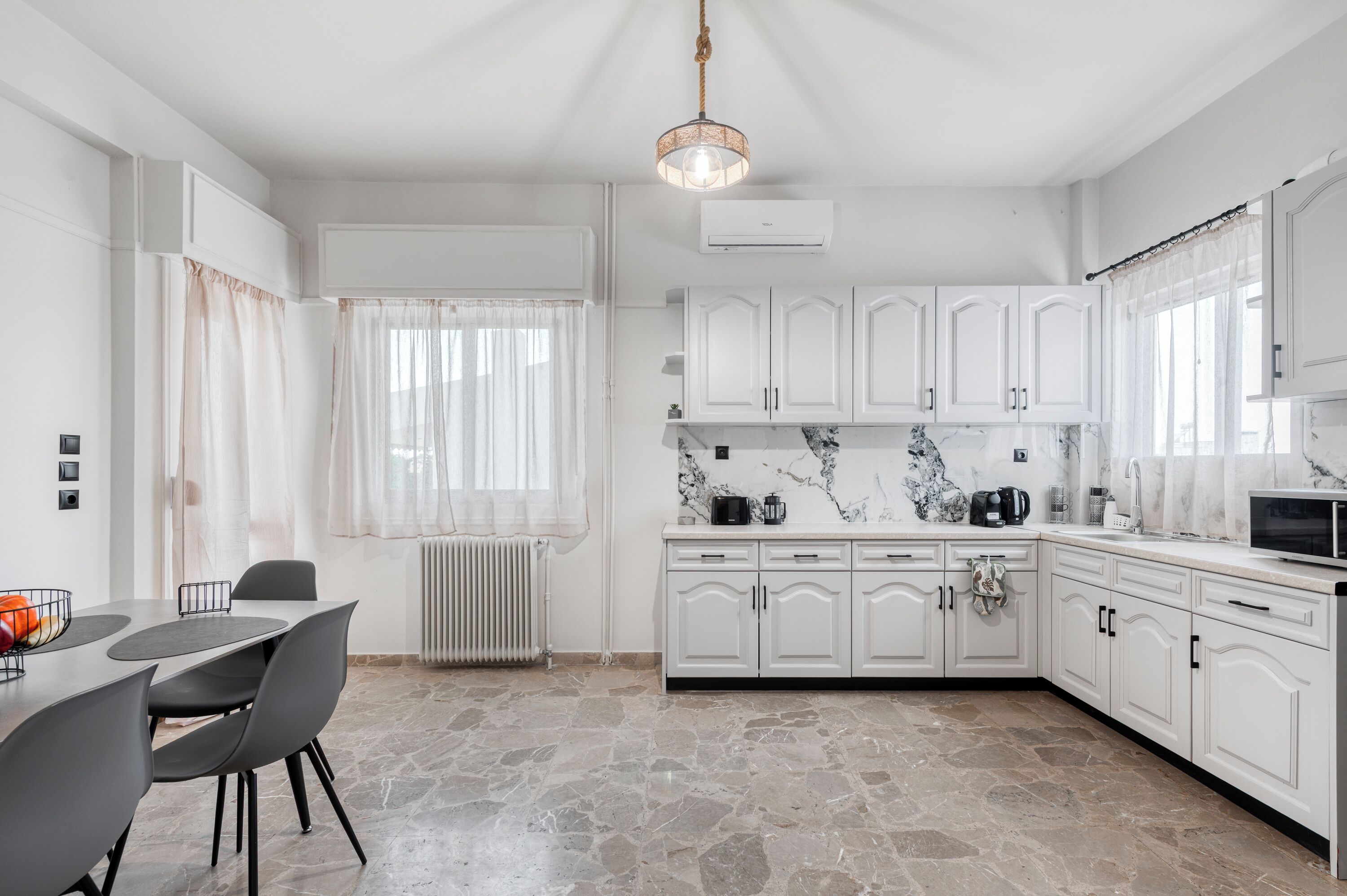 Apartamento familiar, vistas a la ciudad | Cocina privada