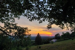 Miscellaneous - Hilltop Glamping Near Halifax, Bay of Fundy | Sunset Views + Open-air Shower (Ellershouse)