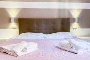 Tabla de planchar con plancha 