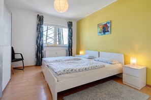 Iron/ironing board, WiFi, bed sheets - Apartment on the Outskirts of Baden-Baden (Baden-Baden)