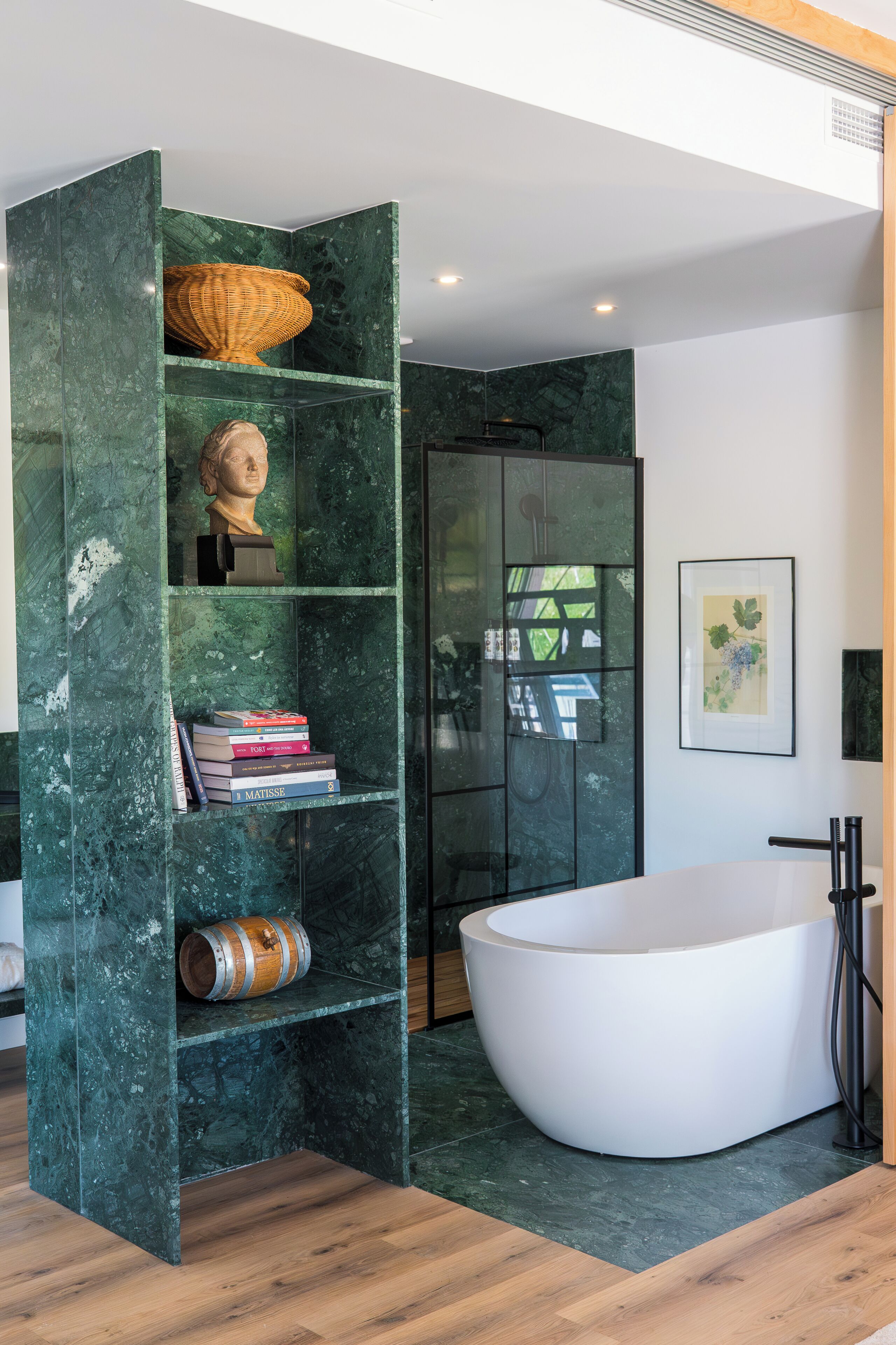 Luxury Double Room, 1 King Bed, Bathtub, Vineyard View | Bathroom | Hair dryer, slippers, towels, soap