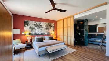 Luxury Double Room, 1 King Bed, Bathtub, Vineyard View | Premium bedding, down comforters, memory foam beds, in-room safe
