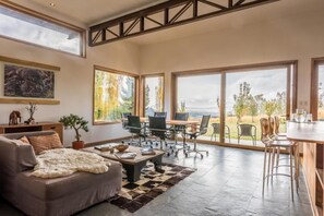 Living area - Patagonia House (Coyhaique)