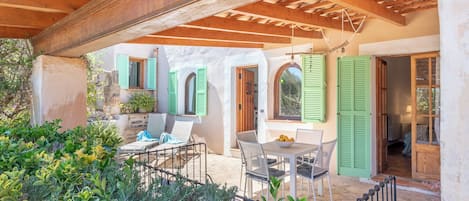 Appartement Familial, 2 chambres, terrasse, vue jardin | Terrasse/Patio