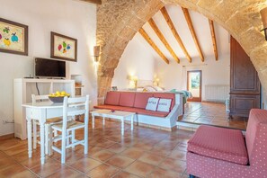 Standard Studio, Terrace, Mountain View | Living area - Agroturismo Es Rafal Roig by MHR (Manacor)