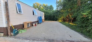 Property grounds - Comfortable mobile homes (Bourgougnague)