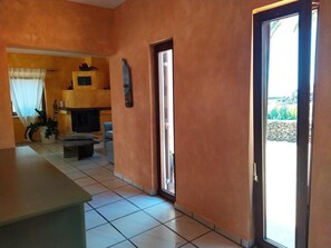 Interior - Apartment 'A' with Wi-Fi and Air Conditioning (Santa Cruz de Tenerife)