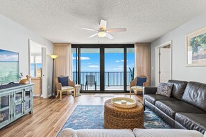 Smart TV - Let’s Do Sunset: Gulf-Front 3BR Condo, Sleeps 8 (Panama City Beach)