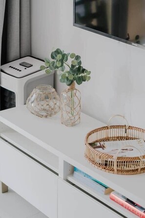 Interior - Stylish Studio · Fast WiFi · 2min from Beach (Los Cristianos)