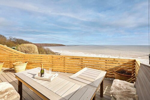 Host and Stay Sea View