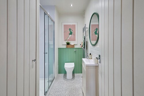 Host Stay The Bamburgh Bolthole