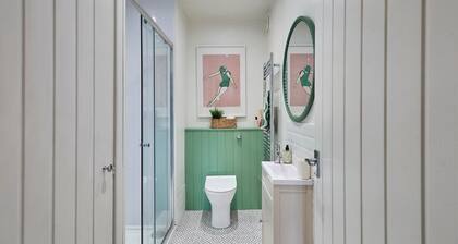 Host Stay The Bamburgh Bolthole