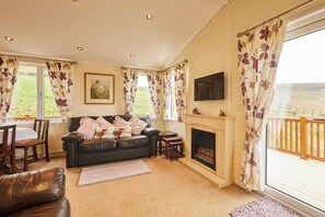 House - Host Stay - The Lodge High House (Whitby)