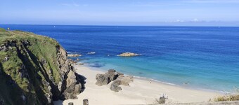 Very welcoming cottage 500 m from the sea and the GR34