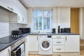 House - Host Stay Dalegarth Cottage (Holmrook)