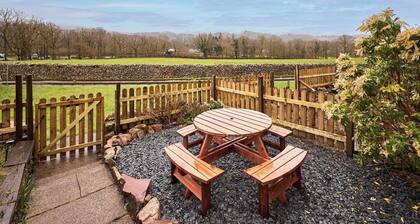 Host Stay Dalegarth Cottage