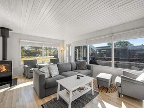 Interior - 4 Star Holiday Home in Blokhus (Blokhus)
