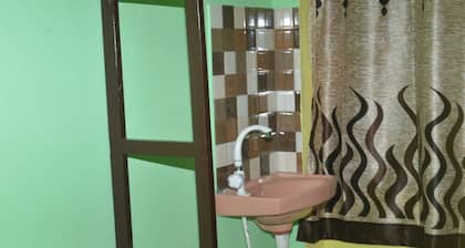SRIMAAN HOMESTAY
3 minutes from Maharaja Bir Bikram Airport, Agartala
