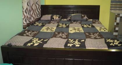 SRIMAAN HOMESTAY
3 minutes from Maharaja Bir Bikram Airport, Agartala