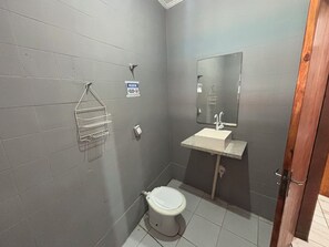 Bathroom - Vrbo Property (Praia Grande)
