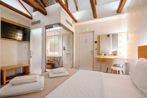 Apartment - Panellinion Beachfront Getaway - Seaside Serenity (Kalamata)