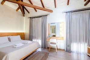 Apartment - Panellinion Beachfront Gem - Cozy Seaside Loft (Kalamata)
