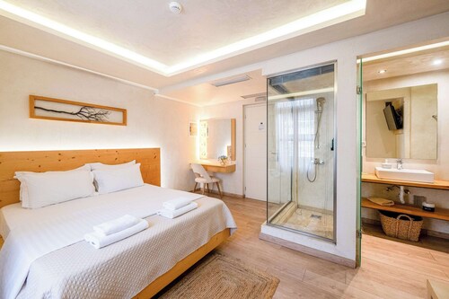 Panellinion Beachfront Gem, Comfy Double Sea Nest