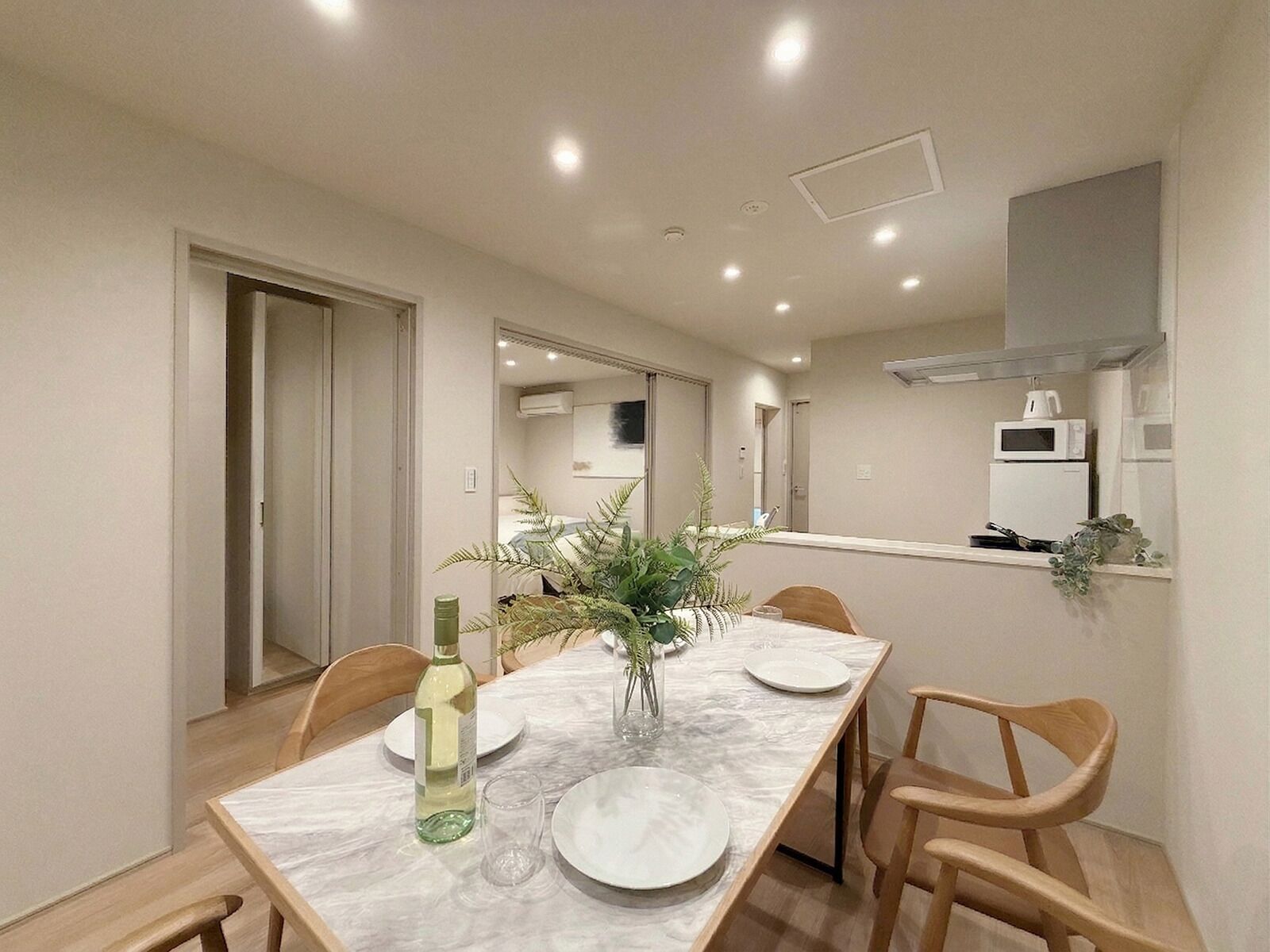 Family Apartment | Dining