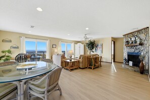 Dining - LISTEN TO THE SONG of the surf from this adorable island home. (St. George Island)