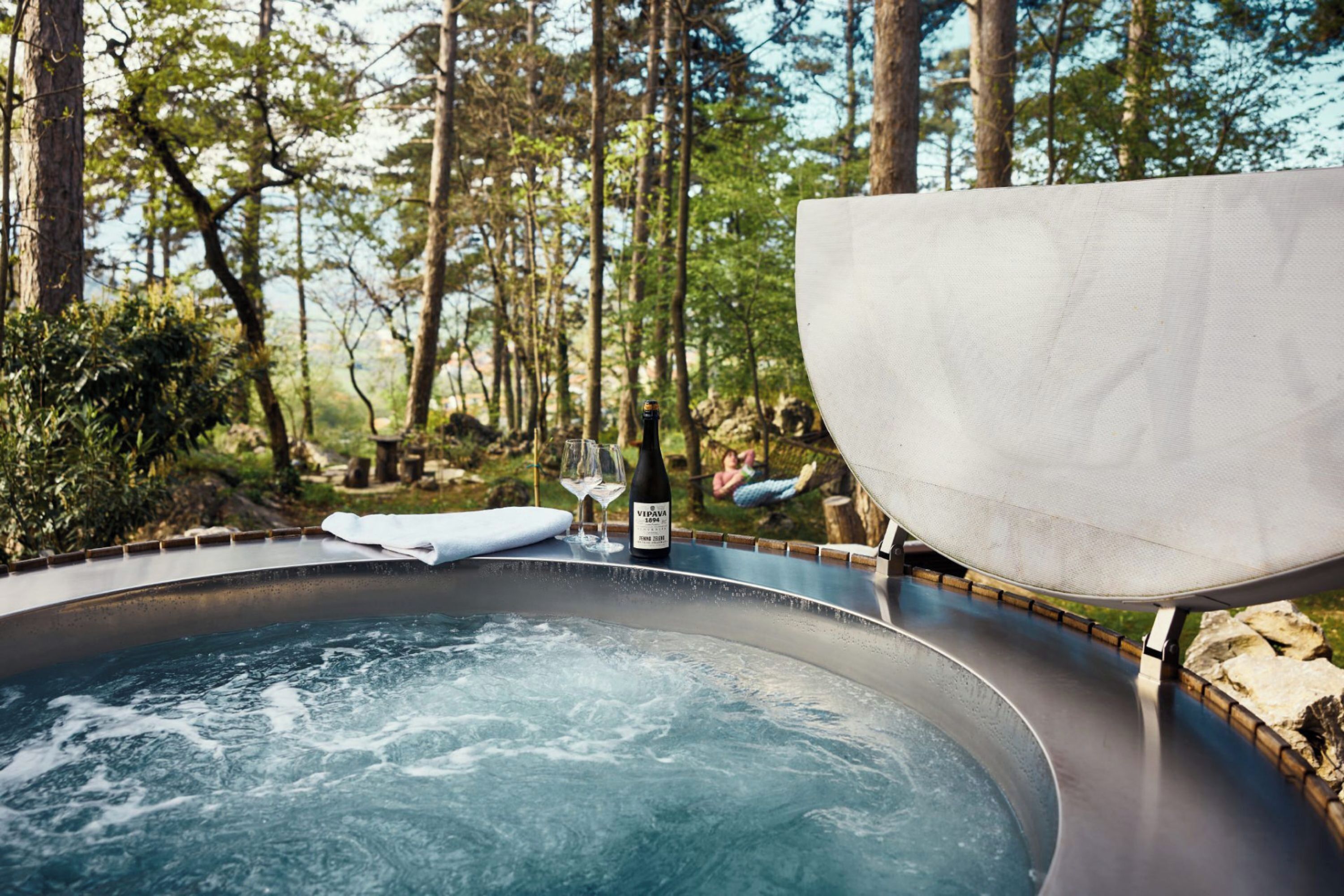 Luxury Mobile Home, Multiple Bedrooms, Mountainside (Theodosius Glamping Private Sauna) | Outdoor spa tub