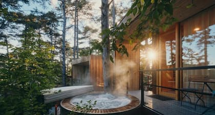 Theodosius Glamping Mobile Home