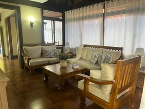 Smart TV - Villa Vagancia, a place where you can enjoy nature. (Jarabacoa)